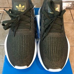 Adidas Swift Run olive green athletic shoes